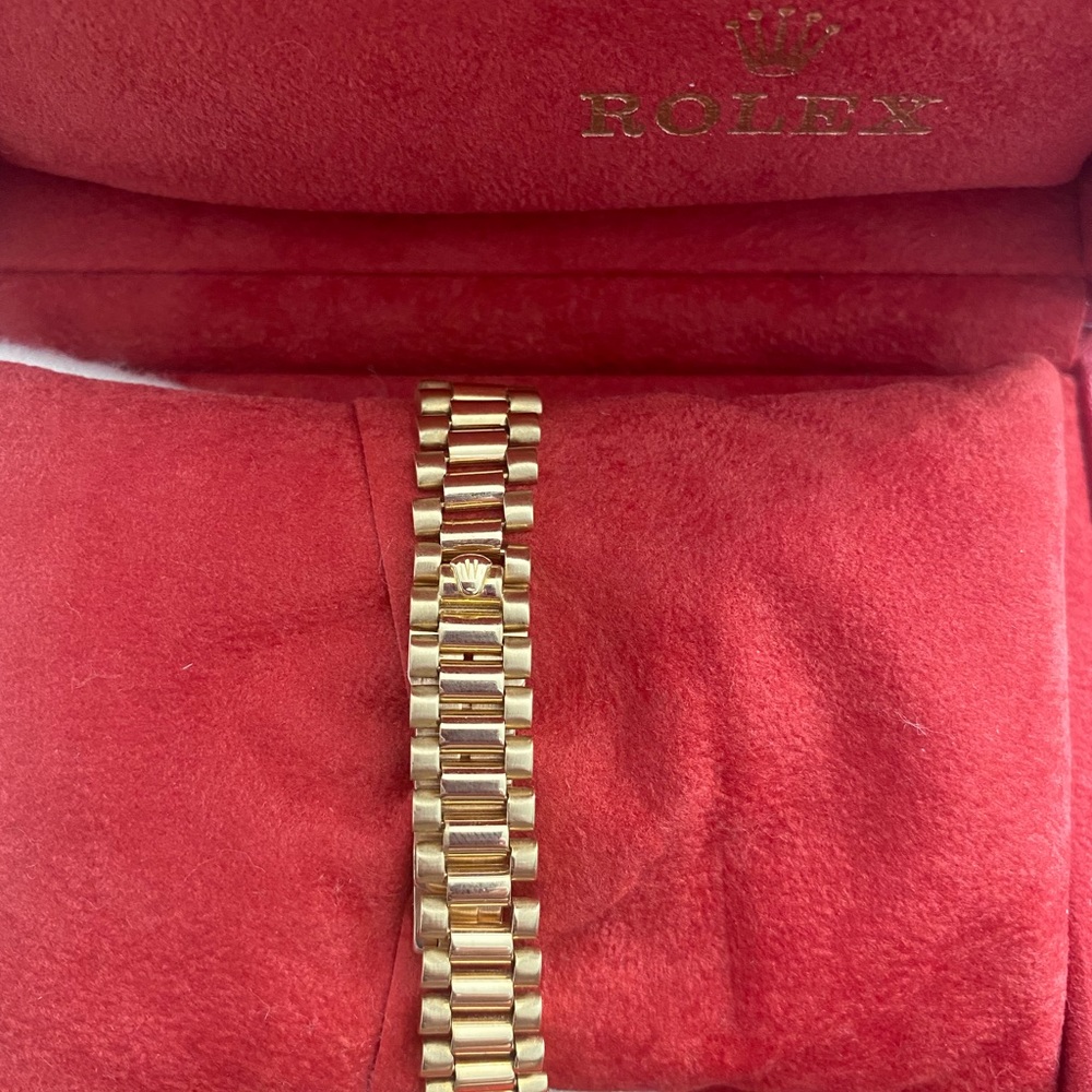 Vintage Rolex 18K yellow gold President Datejust Ladies Watch 26mm with diamonds - Picture 4 of 9